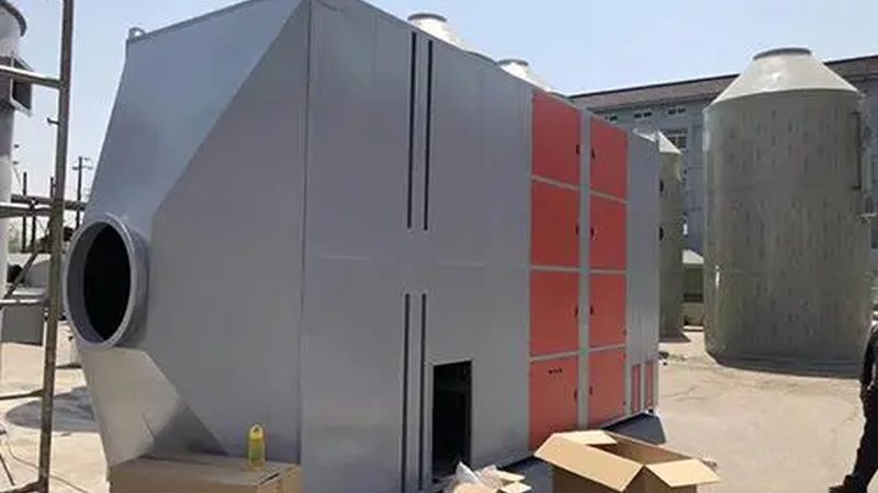 油烟净化器：2025年价格背后的技术考量**
